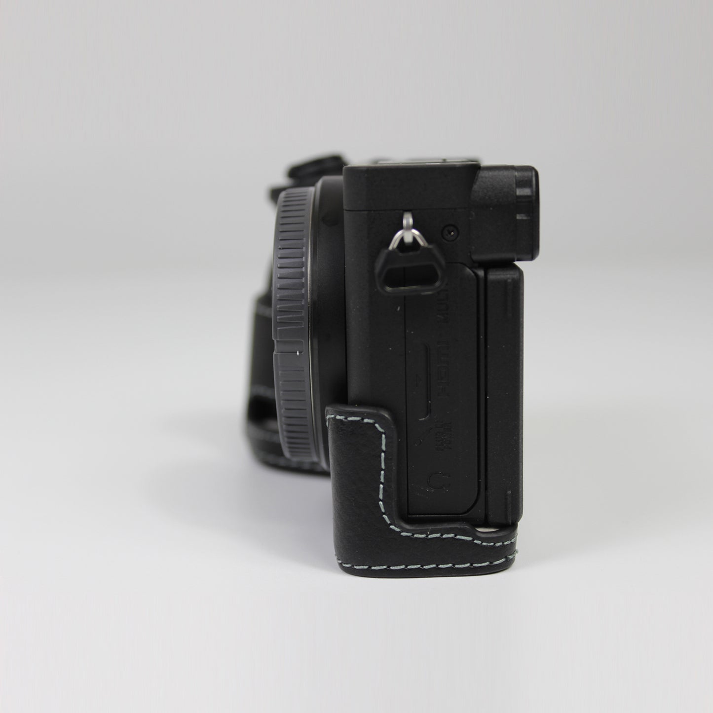 Genuine Leather Camera Protection Base Protection Semi-Case for Sony A6600 - Black