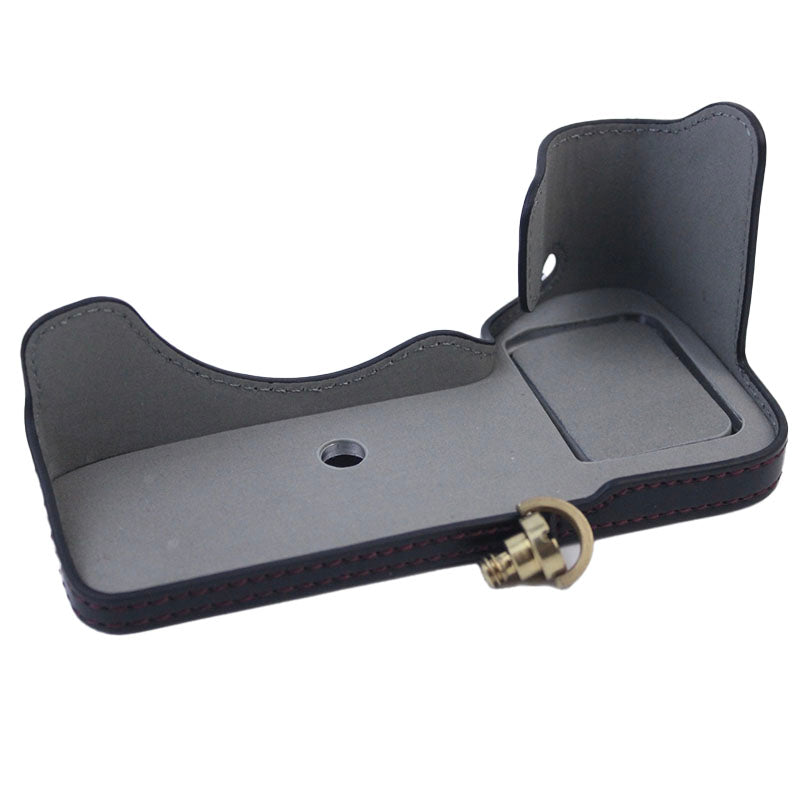 PU Leather Camera Bottom Case Protective Half Body Cover for Sony A7M4 / A1 / A7S III / A7S3 / A7R5 Camera - Black