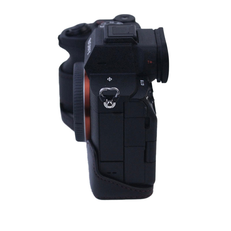 PU Leather Camera Bottom Case Protective Half Body Cover for Sony A7M4 / A1 / A7S III / A7S3 / A7R5 Camera - Black