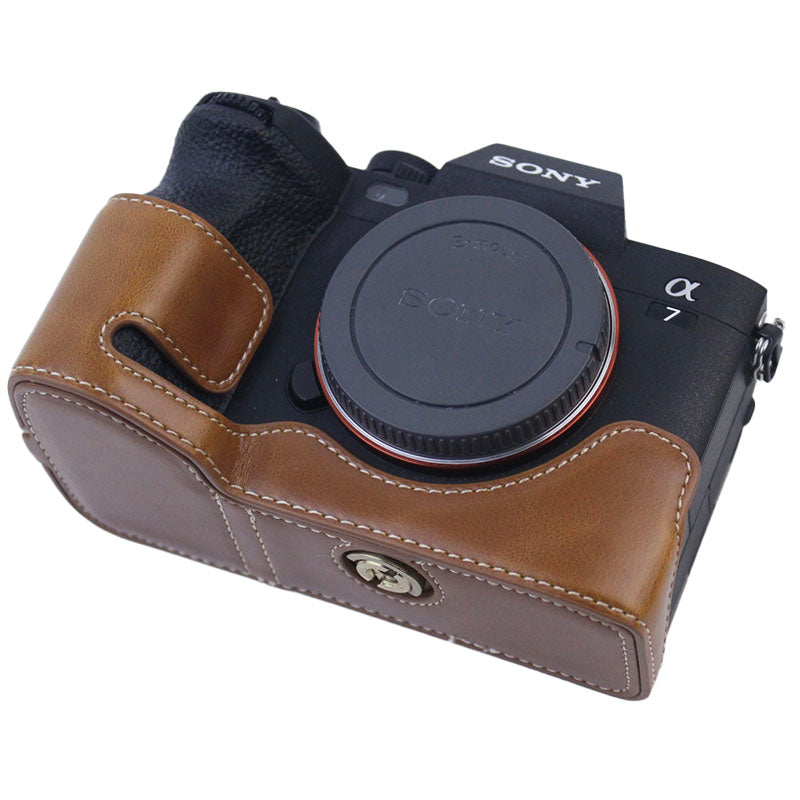 PU Leather Camera Bottom Case Protective Half Body Cover for Sony A7M4 / A1 / A7S III / A7S3 / A7R5 Camera - Brown