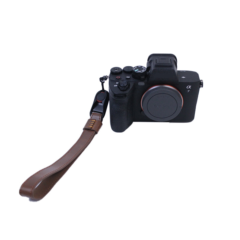 Uniqkart for Fujifilm XT4 XS10 Sony A7M4 A7r3 Quick Release Carrying Rope PU Leather Camera Hanging Strap - Coffee