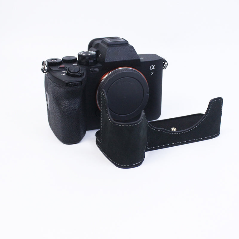 Uniqkart for Sony A7M4/A7S3/A1 Convenient Detachable Camera Bottom Case Protective Half Body Cover Holder - Black