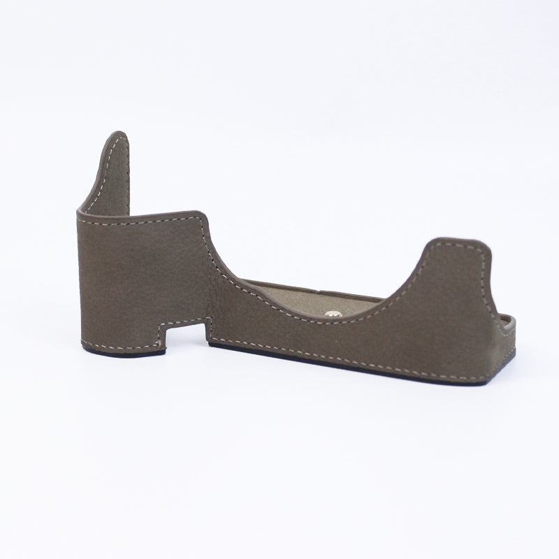 Uniqkart for Sony A7M4/A7S3/A1 Convenient Detachable Camera Bottom Case Protective Half Body Cover Holder - Khaki/Grey