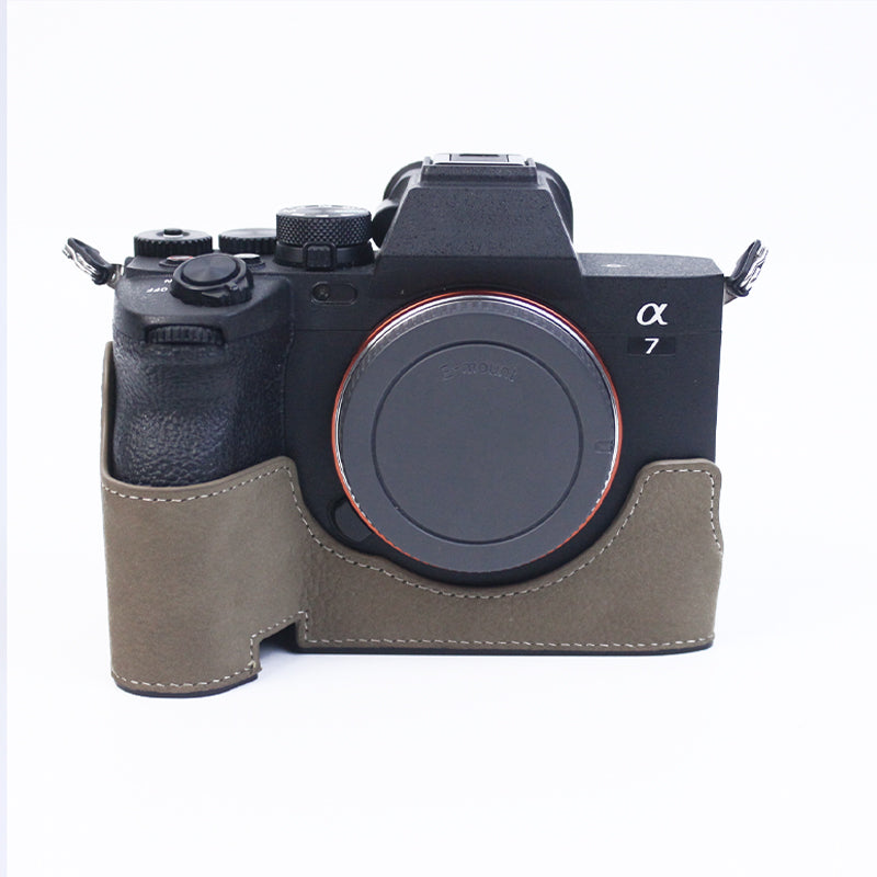 Uniqkart for Sony A7M4/A7S3/A1 Convenient Detachable Camera Bottom Case Protective Half Body Cover Holder - Khaki/Grey