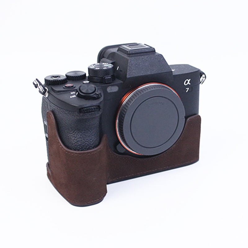 Uniqkart for Sony A7M4/A7S3/A1 Convenient Detachable Camera Bottom Case Protective Half Body Cover Holder - Coffee