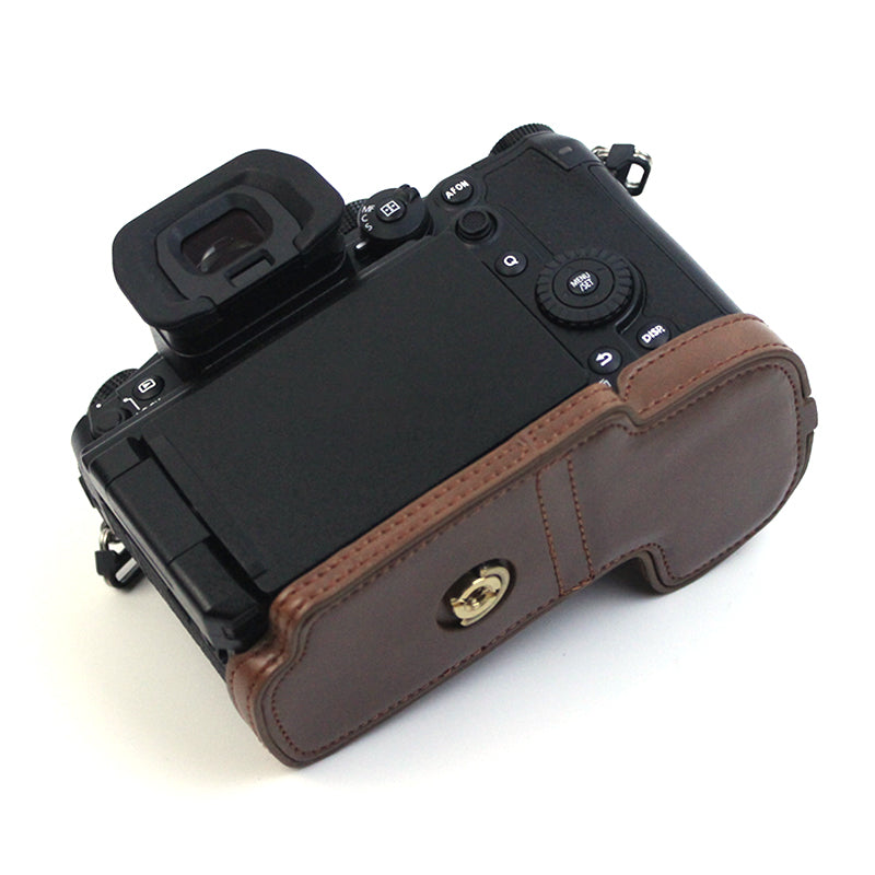 Uniqkart for Panasonic LUMIX GH6/DC-GH6GK Fashionable PU Leather Camera Bottom Case Battery Opening Design Protective Half Body Cover - Coffee
