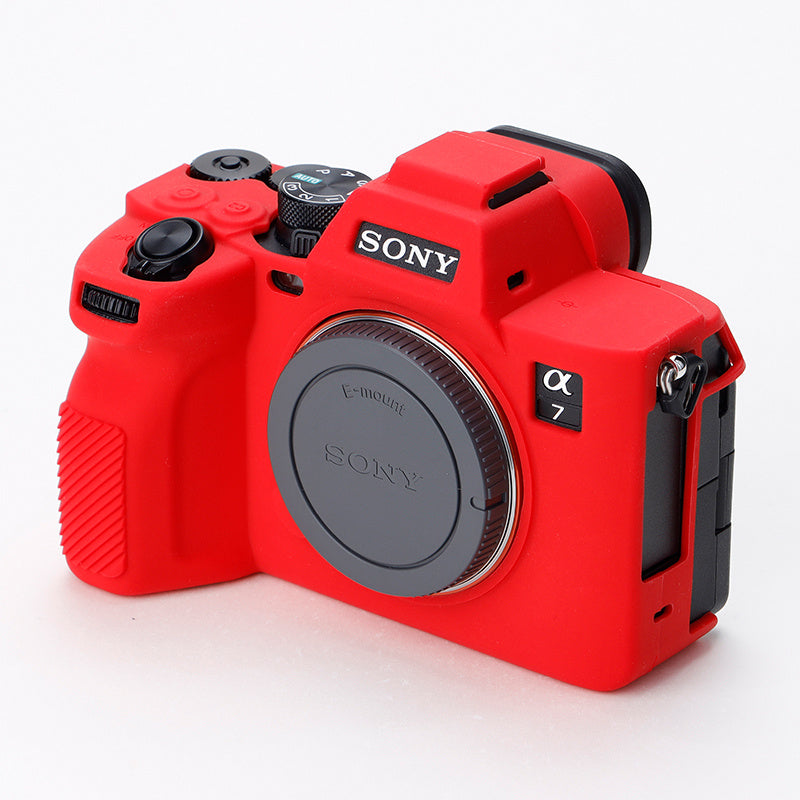 Uniqkart for Sony A7IV/A74/A7M4 Silicone Camera Sleeve Case Anti-slip Anti-dust SLR Camera Body Protective Cover - Red