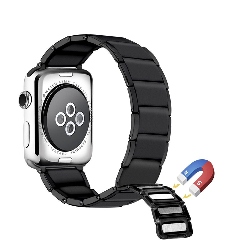 Magnetic Stainless Steel Watch Band for Apple Watch Series 8 45mm / Ultra 49mm / 7 45mm / Series 3 2 1 42mm / Series 6 SE / SE (2022) 5 4 44mm - Black