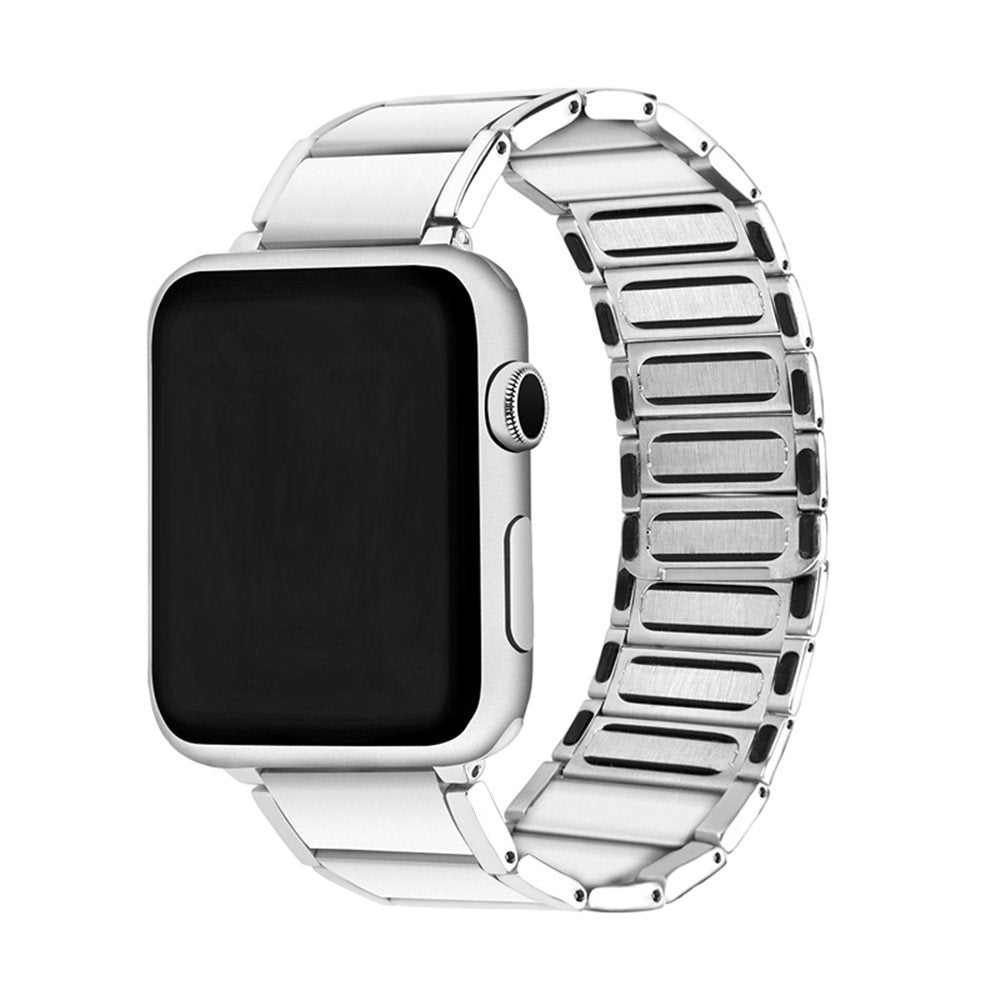 Magnetic Stainless Steel Watch Band for Apple Watch Series 8 45mm / Ultra 49mm / 7 45mm / Series 3 2 1 42mm / Series 6 SE / SE (2022) 5 4 44mm - Silver