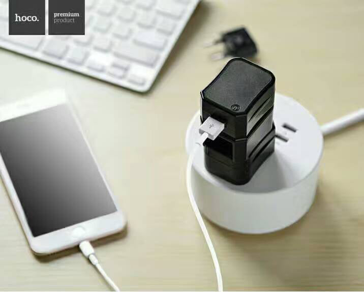 AC2 One USB Port Universal World Wide Travel Charger Adapter Travel Power Socket Converter - Black