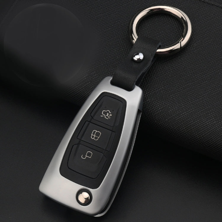 A Style Car Buckle Key Shell Zinc Alloy Car Chain Shell Car Key Shell Case Key Ring for Ford, Random Color Delivery