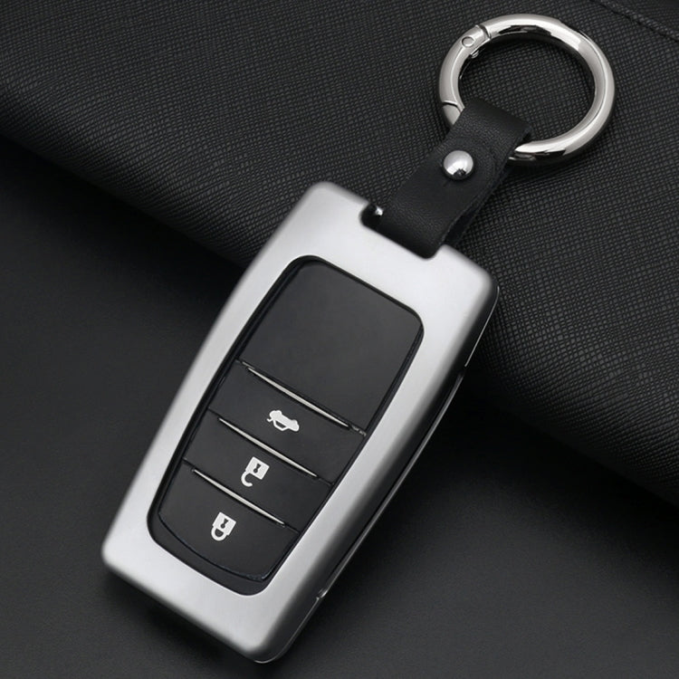 B Style Car Buckle Key Shell Zinc Alloy Car Chain Shell Car Key Shell Case Key Ring for Toyota, Random Color Delivery