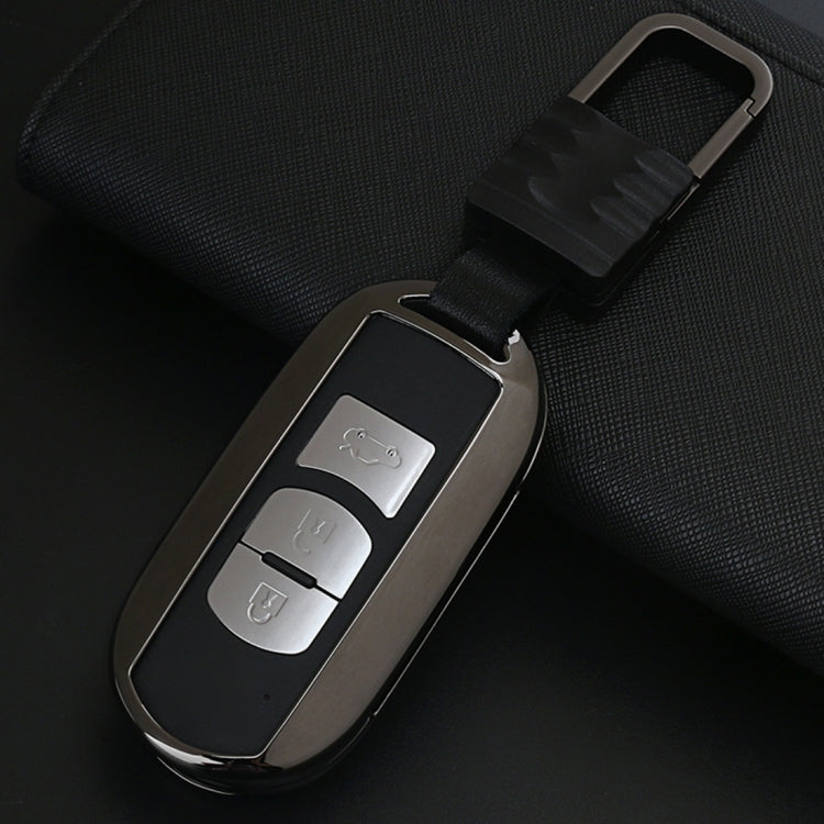 Car Buckle Key Shell Zinc Alloy Car Key Shell Case Key Ring for Mazda, Random Color Delivery