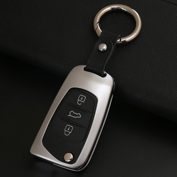 D Style Car Buckle Key Shell Zinc Alloy Car Key Shell Case Key Ring for Hyundai, Random Color Delivery