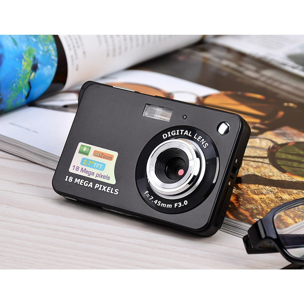 Digital Camera Mini Pocket Camera 18MP 2.7 Inch LCD Screen 8x Zoom Smile Capture Anti-Shake with Battery - Black