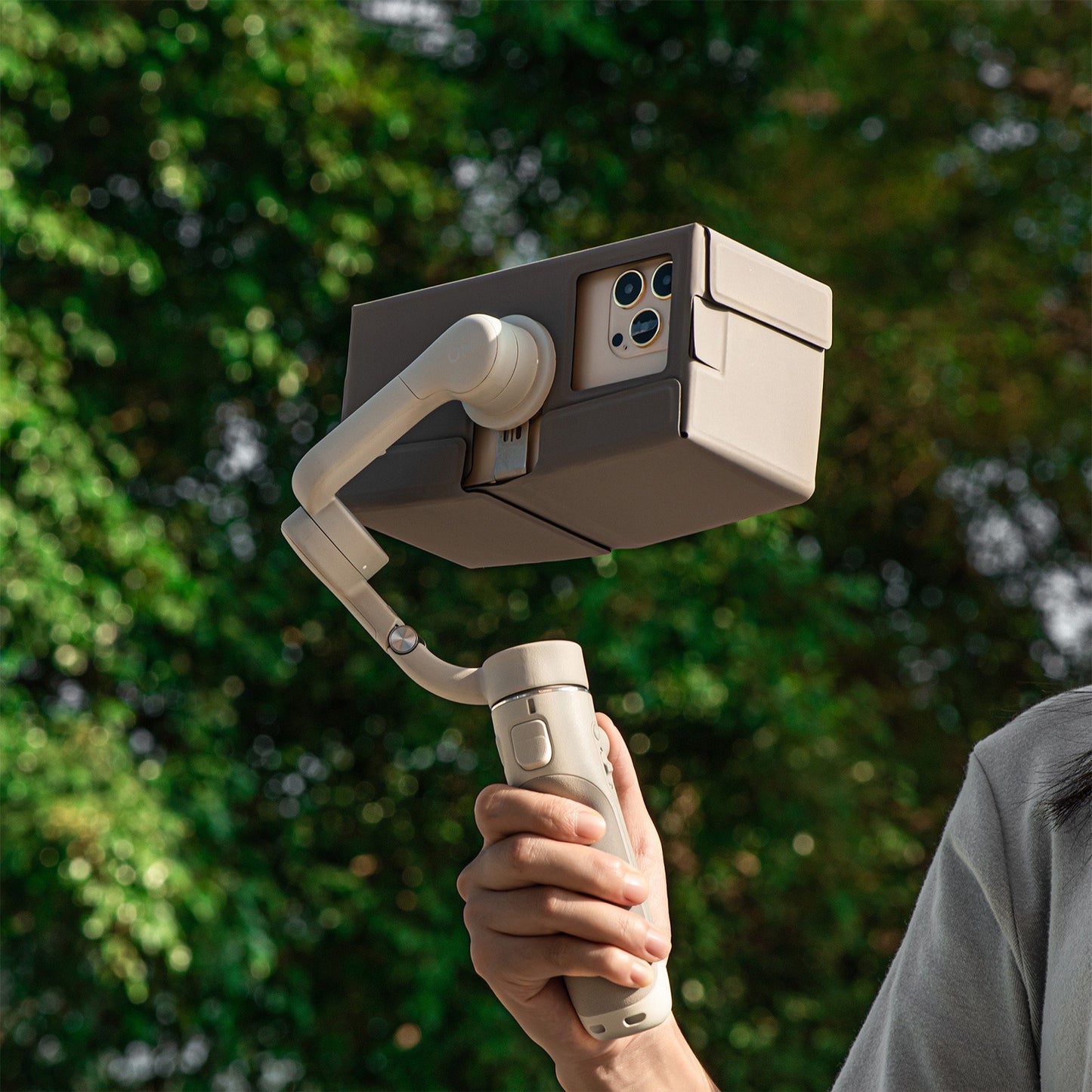 Uniqkart Mobile Phone Sun Hood for DJI OM 5/OM 4 SE/OM 4, Portable Phone Stabilizer Gimbal Sunshade Protective Hood Sun Shield