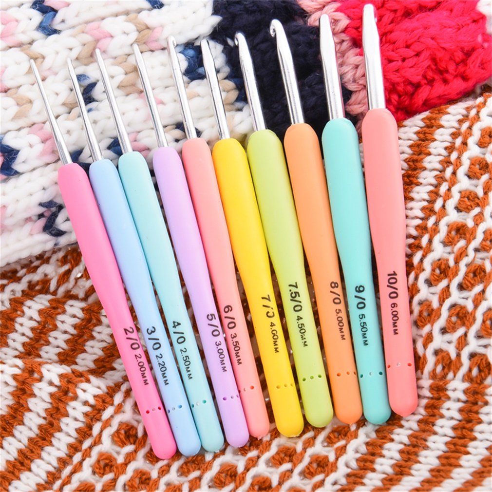 10Pcs Colorful TPR Soft Handle Aluminum Crochet Hooks Knitting Needles Set