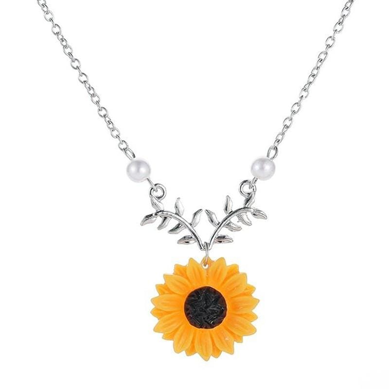 Delicate Sunflower Pendant Necklace Women Creative Imitation Pearls Jewelry Necklace (Silver)