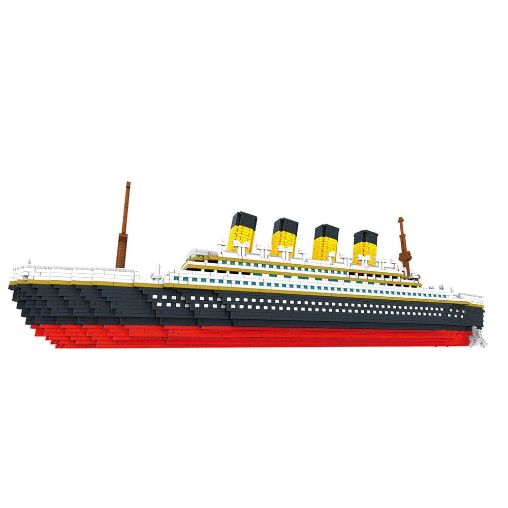 9913 Model Titanic Atomic Building Blocks Kit 3800pcs Gift