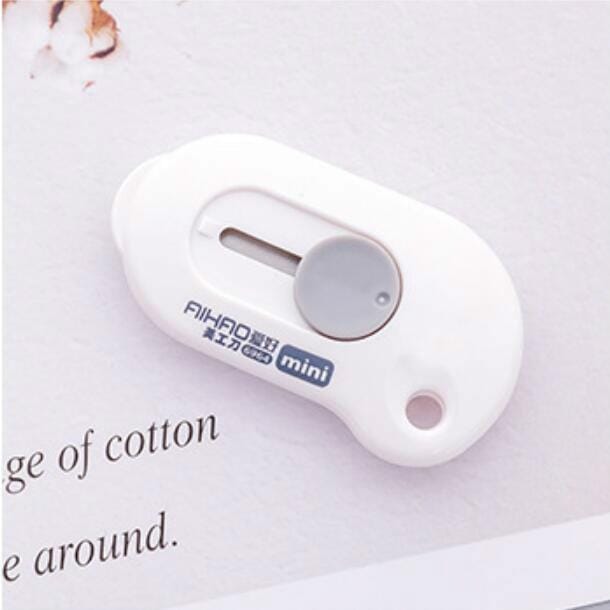 Cute Solid Mini Portable Knife Paper Cutter Razor Blade Office Stationery (Pink)