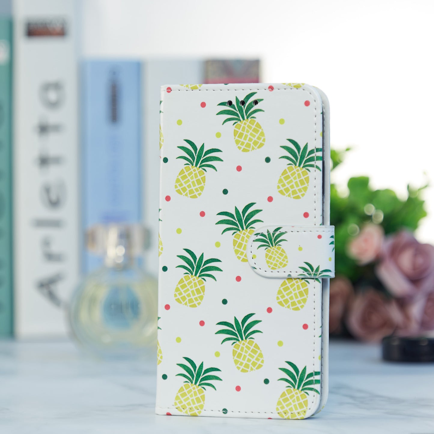 Pattern Printing Design PU Leather Folio Flip Case with Card Holder Slots &amp; Wrist Strap for Samsung Galaxy S20 FE 2022/S20 FE 4G/S20 FE 5G/S20 Lite - Pineapple