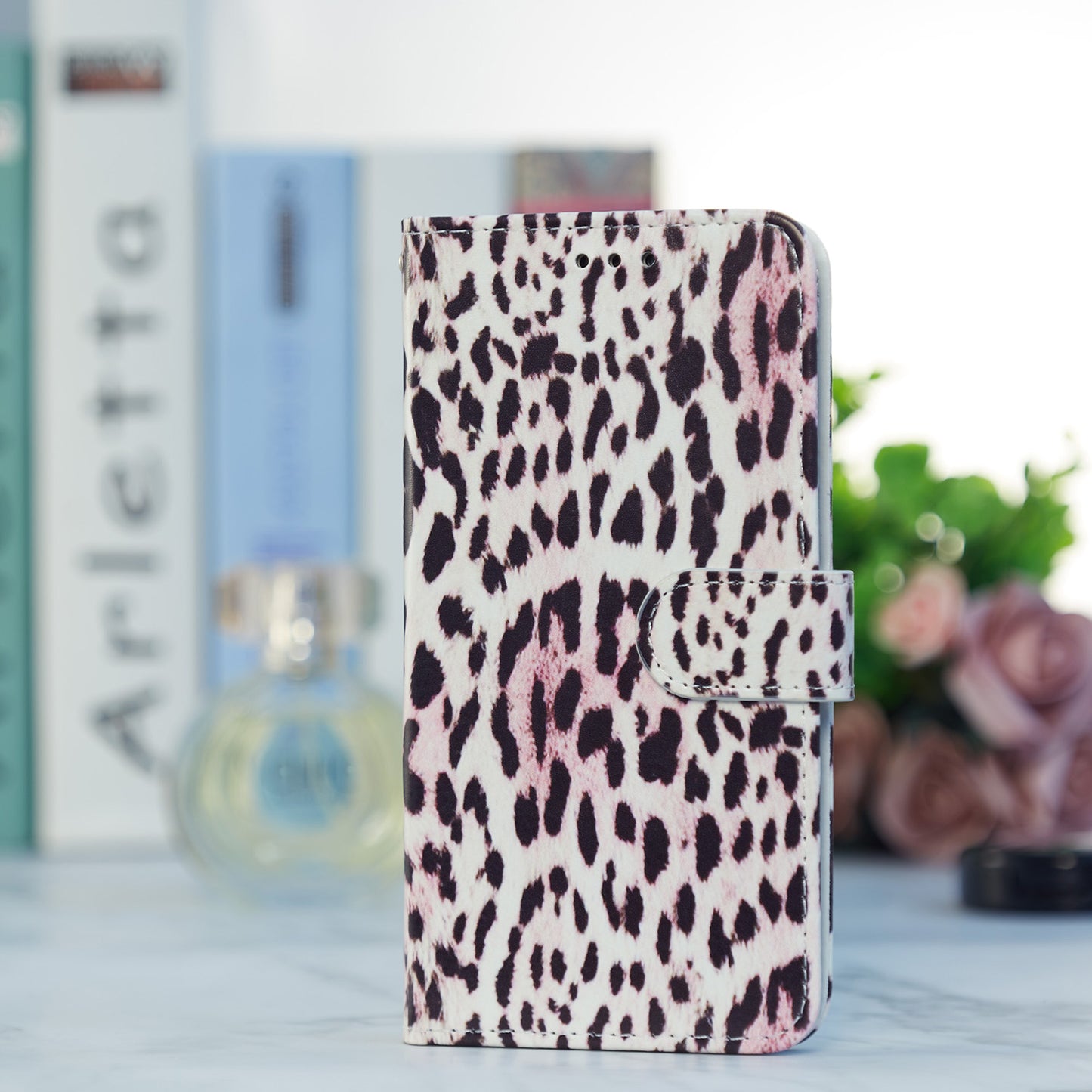 Pattern Printing Design PU Leather Folio Flip Case with Card Holder Slots &amp; Wrist Strap for Samsung Galaxy S20 FE 2022/S20 FE 4G/S20 FE 5G/S20 Lite - Leopard Print