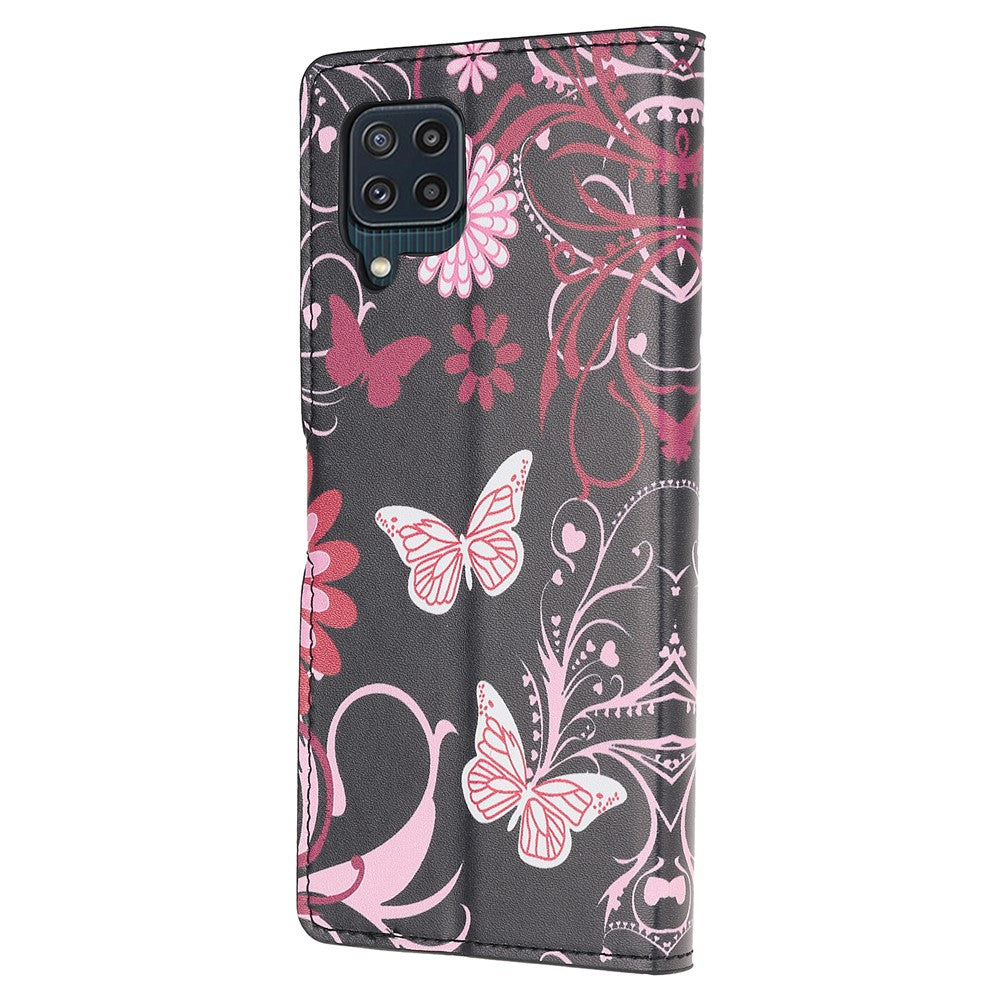 Anti-Scratch Shook-Proof Pattern Stand Feature Leather Magnetic Flip Case Wallet Cover for Galaxy M32 (Global Version) - Butterflies and Flowers