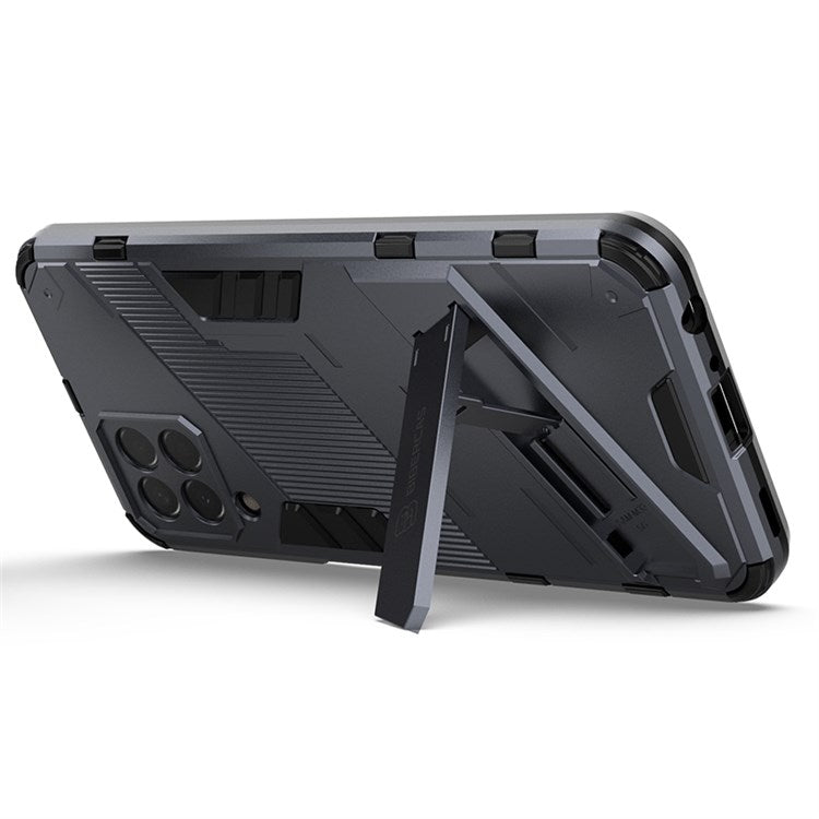 For Samsung Galaxy M33 5G (India Version) Drop-Proof Protection Armor Shell Hard PC Soft TPU Cell Phone Case with Kickstand - Grey