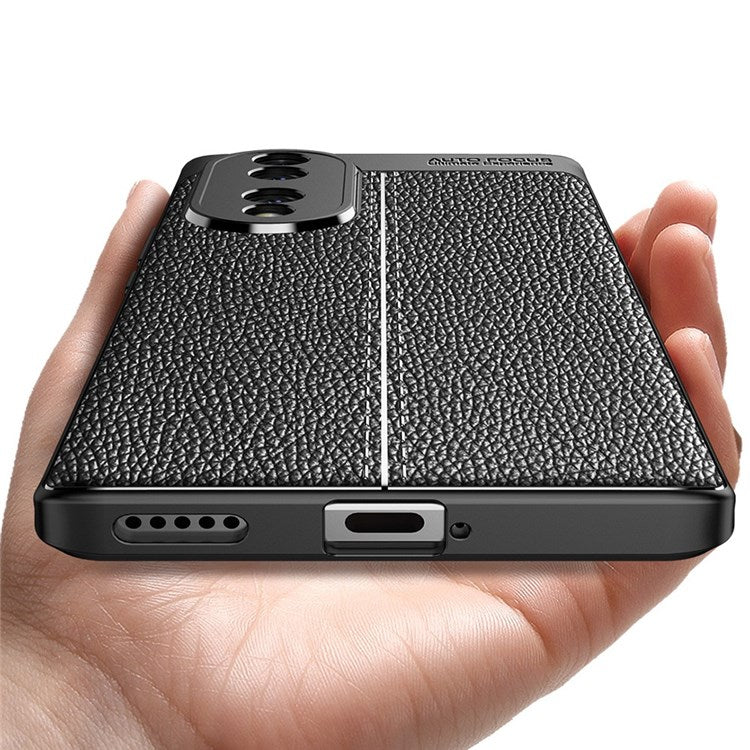 For Honor 70 5G Heat Dissipating Anti-Fingerprint Case Litchi Texture Design Soft TPU Back Cover - Black