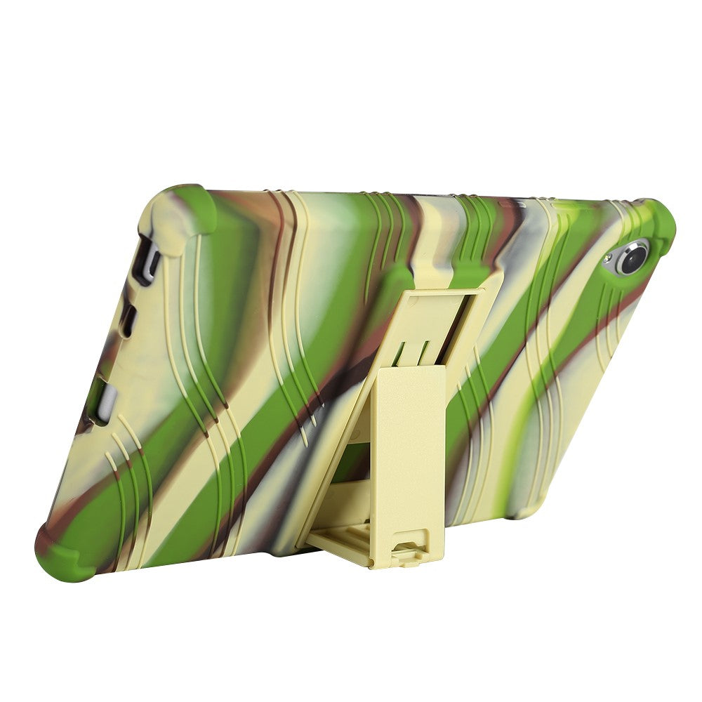 Slide-Out Kickstand Design Soft Silicone Tablet Cover Case for Lenovo Tab M8 8705/8505 - Green Camouflage