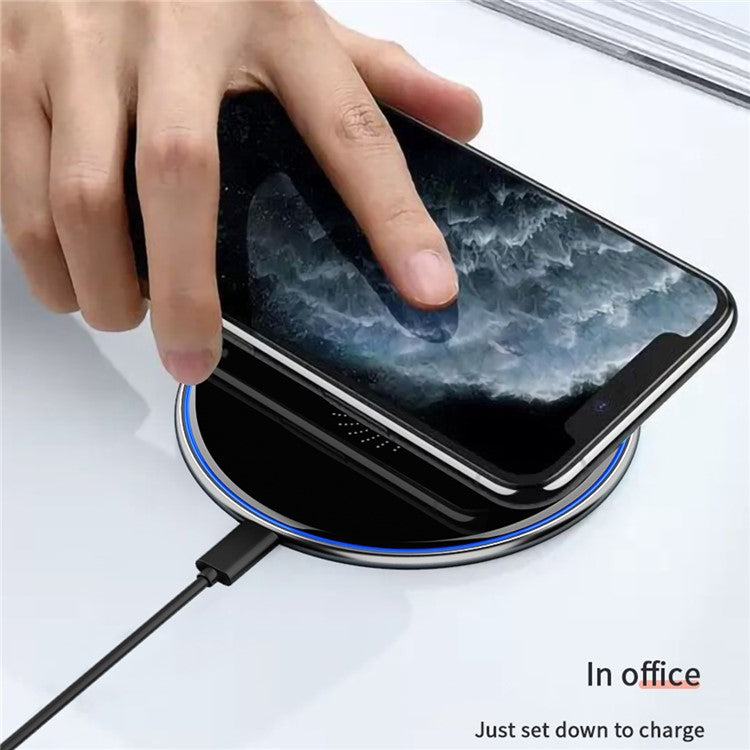 ESSAGER Mirror Series 15W Desktop Quick Charger Wireless Charging Pad (with 1m Type-C Cable) - Black