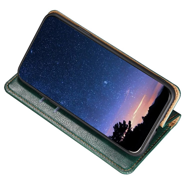 For Realme GT2 Pro PU Leather Magnetic Absorption Phone Case Stand Folio Wallet TPU Shockproof Flip Cover - Green