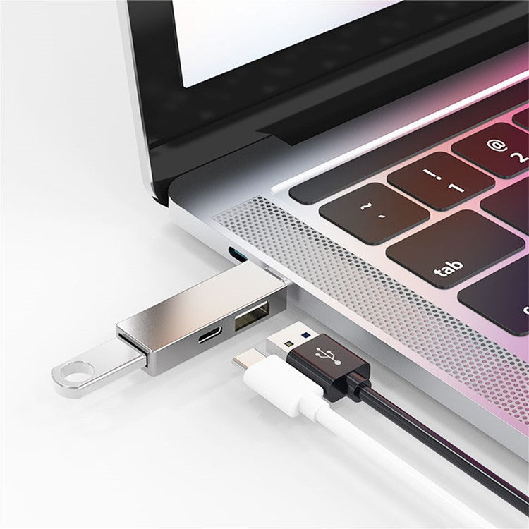 WIWU Alpha T02 Pro Type-C Male to PD USB-C + Dual USB Female Adapter 3-In-1 Converter