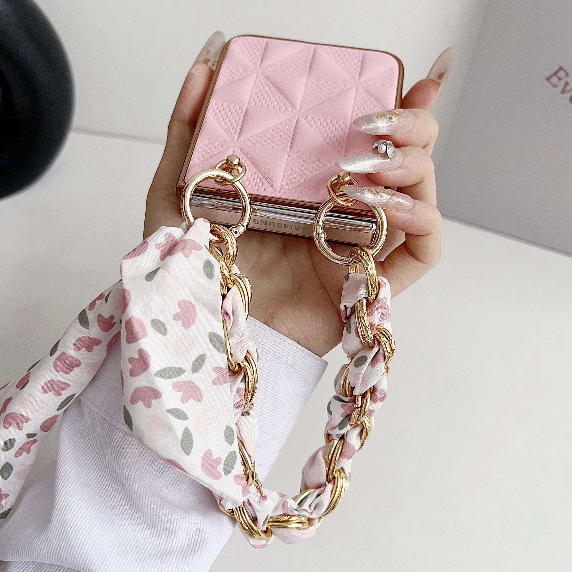 For Samsung Galaxy Z Flip6 5G Case Grid Texture Leather + PC Bracelet Phone Cover - Sapphire