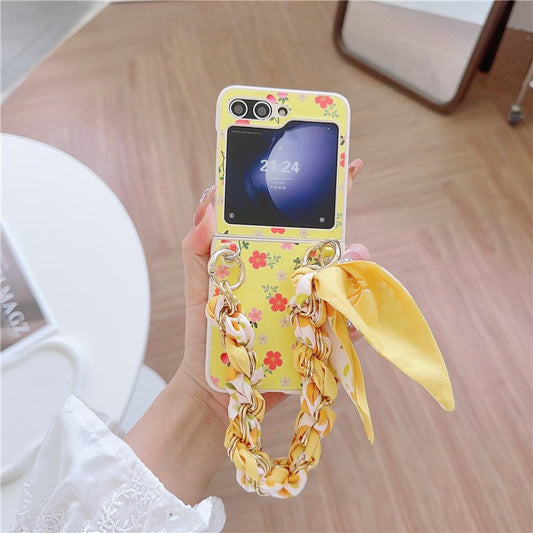 For Samsung Galaxy Z Flip5 5G Flower Pattern PU Leather+PC Cell Phone Cover with Silk Scarf Chain - Yellow