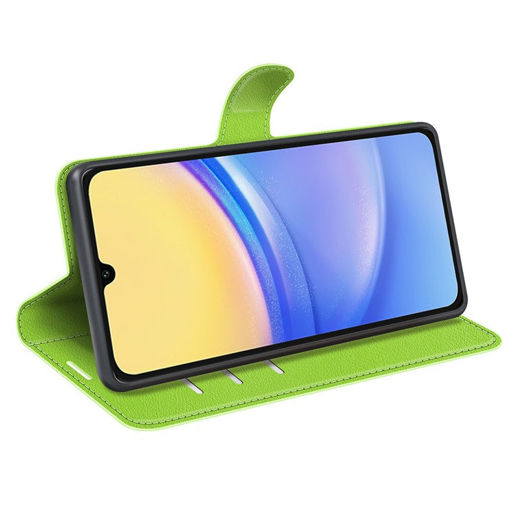 For Samsung Galaxy M15 5G Case Litchi Texture Leather Phone Cover Card Slot Magnetic Clasp - Green