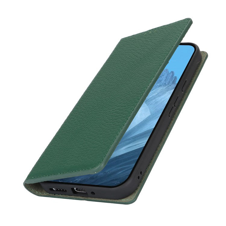 For Google Pixel 9 / 9 Pro Case with Hand Strap Genuine Cow Leather Phone Cover - Green