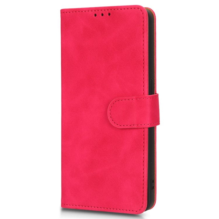 For Realme GT2 Explorer Master 5G PU Leather Skin-touch Feeling Stand Phone Case Folio Flip Wallet Magnetic Clasp Cover - Red