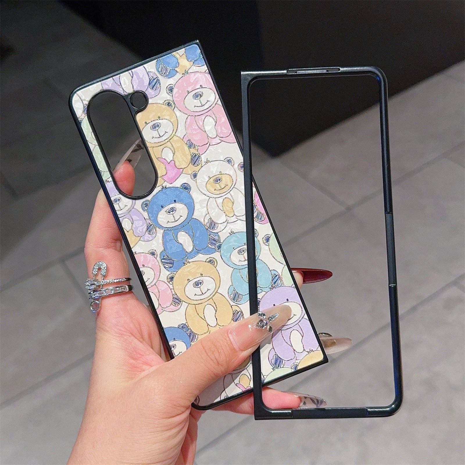 For Samsung Galaxy Z Fold6 5G Case Lacquered Pattern PU Leather PC Phone Cover - Bears