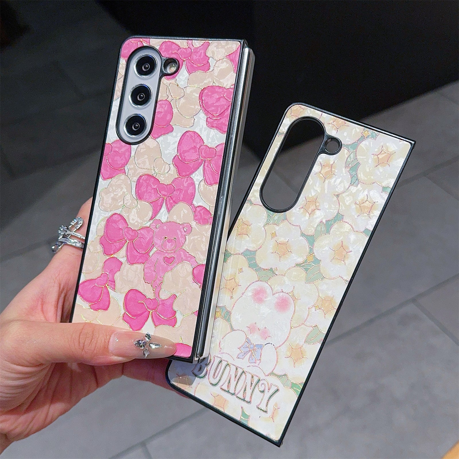 For Samsung Galaxy Z Fold6 5G Case Lacquered Pattern PU Leather PC Phone Cover - Rabbit
