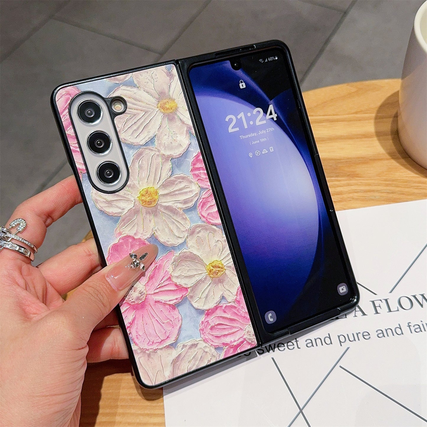 For Samsung Galaxy Z Fold6 5G Case Lacquered Pattern PU Leather PC Phone Cover - Pink White Flowers