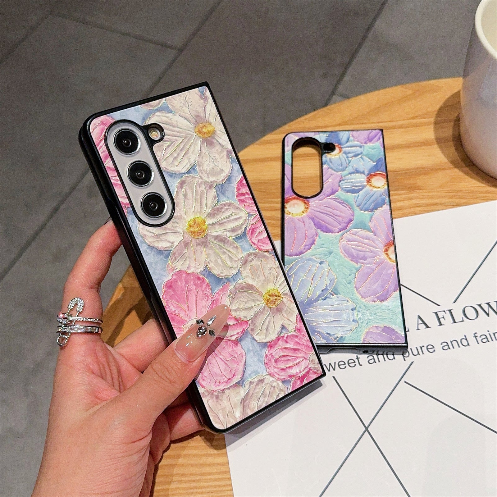 For Samsung Galaxy Z Fold6 5G Case Lacquered Pattern PU Leather PC Phone Cover - Pink White Flowers