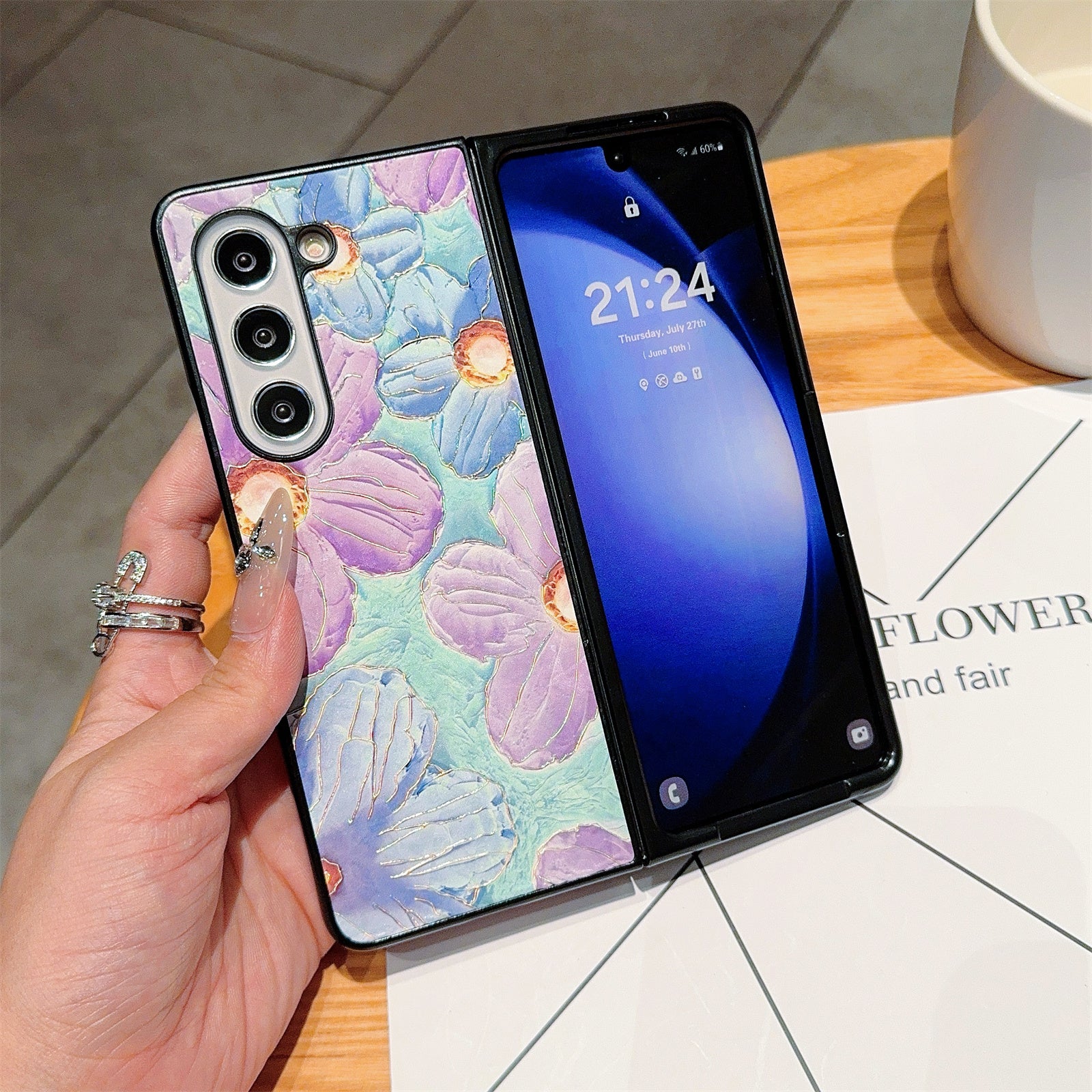 For Samsung Galaxy Z Fold6 5G Case Lacquered Pattern PU Leather PC Phone Cover - Blue Purple Flowers