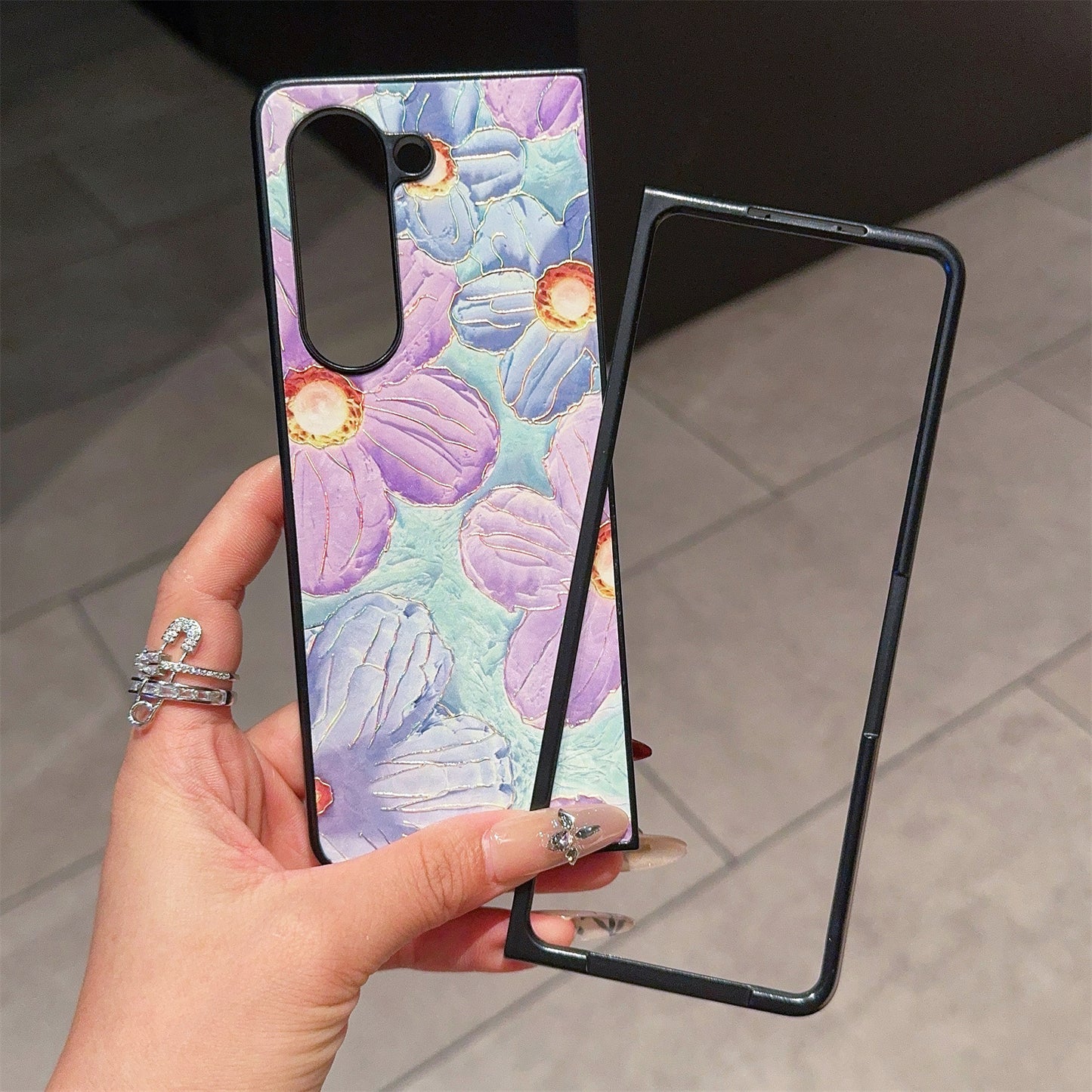 For Samsung Galaxy Z Fold6 5G Case Lacquered Pattern PU Leather PC Phone Cover - Blue Purple Flowers