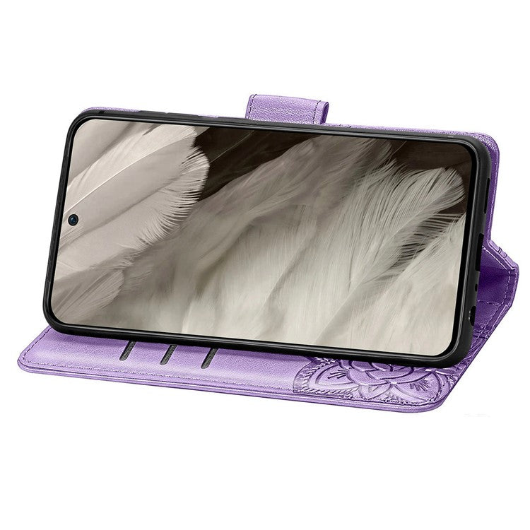 For Google Pixel 8 Case Butterfly Flower Leather Phone Cover 3D Rhinestone Decor - Light Purple