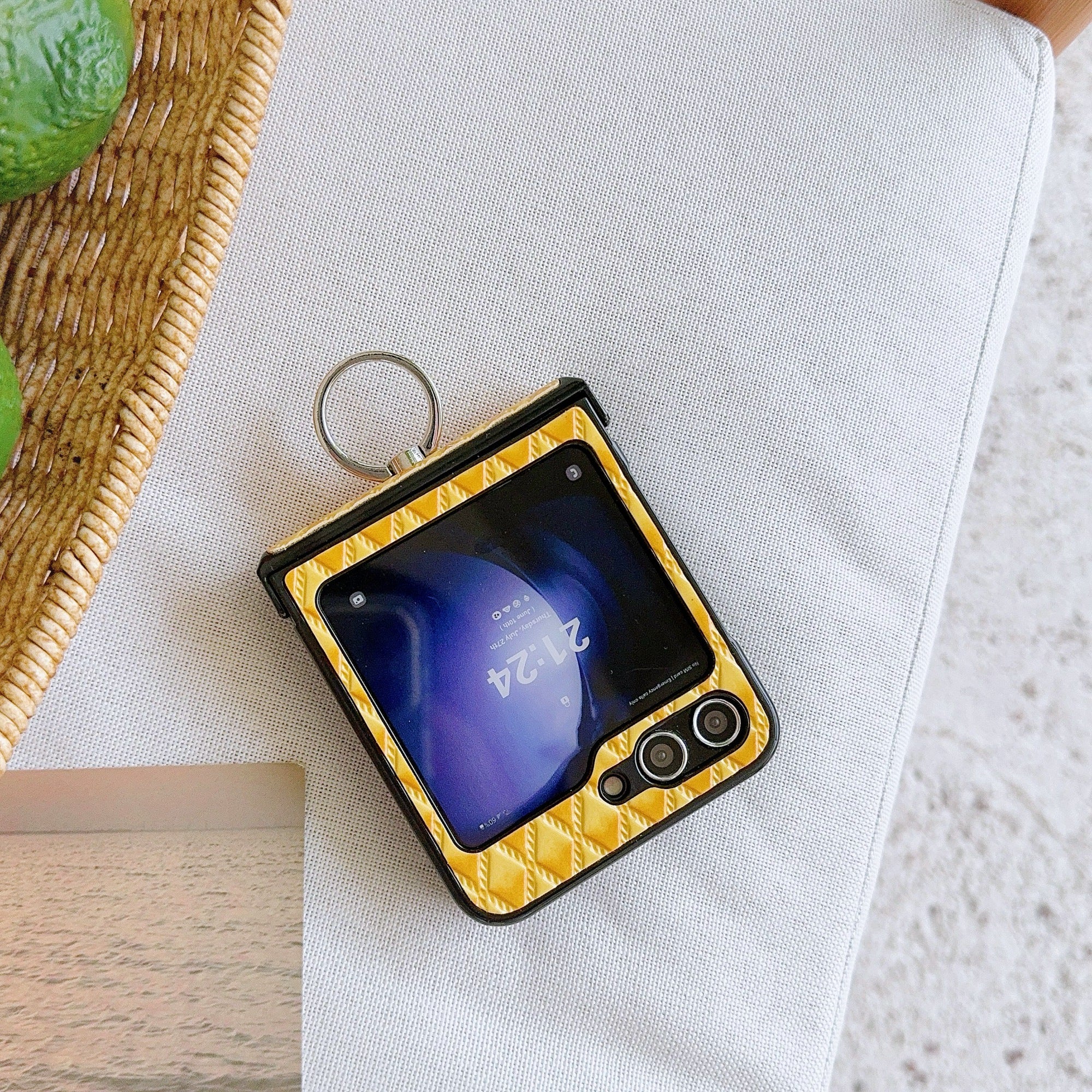 For Samsung Galaxy Z Flip6 5G Rhombus Imprinted PU Leather Coated PC Phone Cover with Ring Kickstand - Yellow