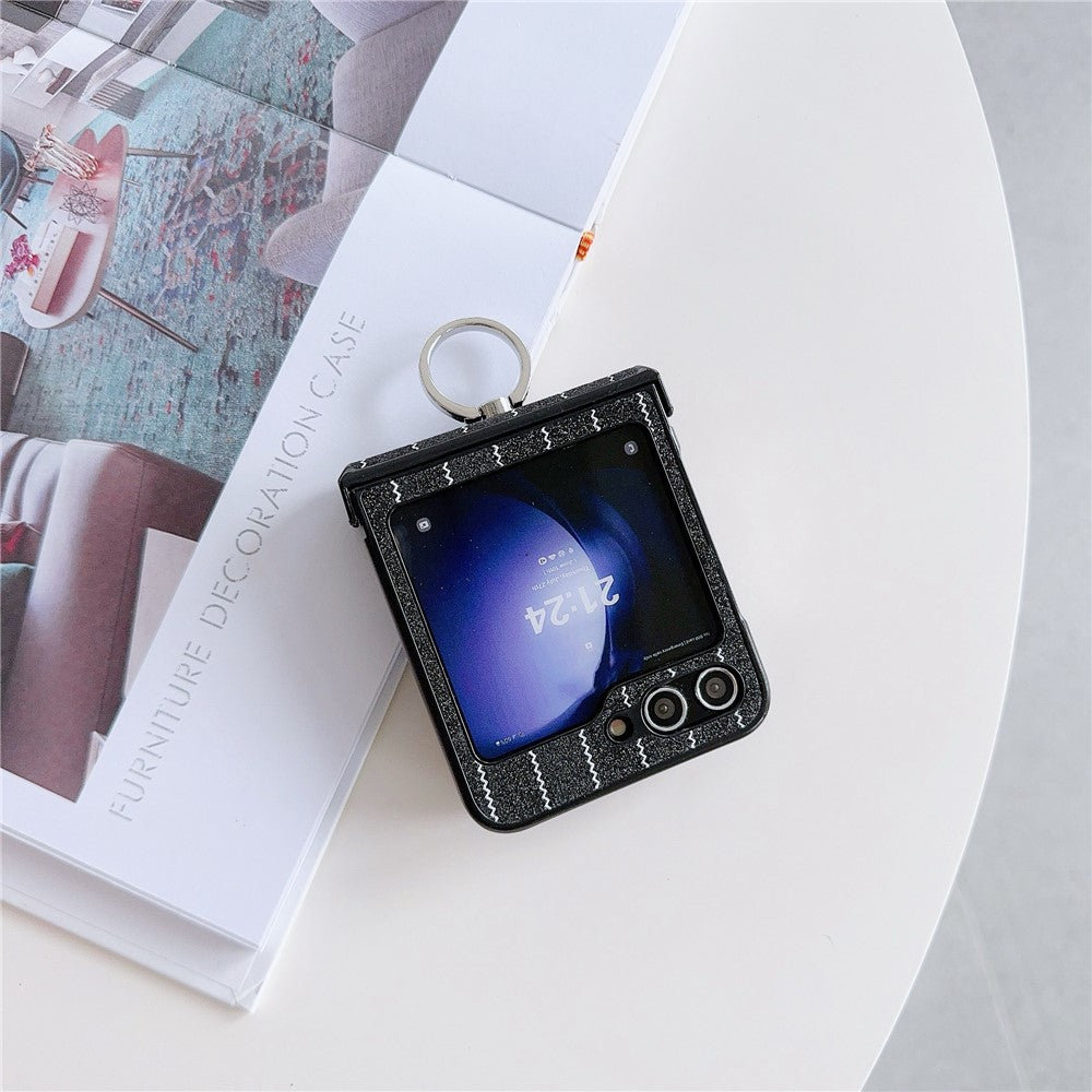 For Samsung Galaxy Z Flip7 FE 5G / Z Flip6 5G Wavy Stripes PU Leather Coated PC Phone Cover with Ring Kickstand - Black