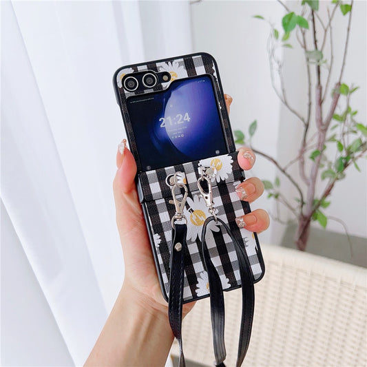 For Samsung Galaxy Z Flip7 FE 5G / Z Flip6 5G Flower and Grids Pattern PU Leather Coated PC Phone Cover with Crossbody Strap - Black+White