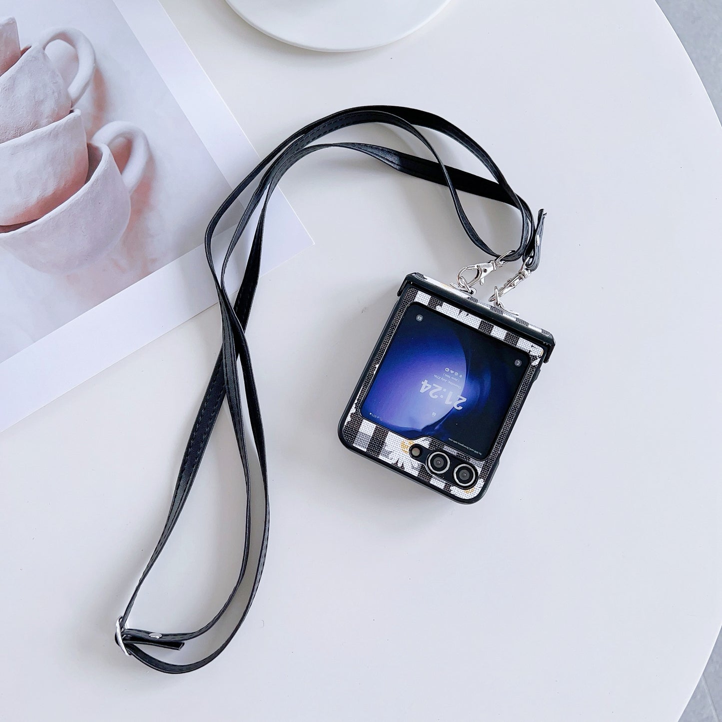 For Samsung Galaxy Z Flip6 5G Flower and Grids Pattern PU Leather Coated PC Phone Cover with Crossbody Strap - Black+White