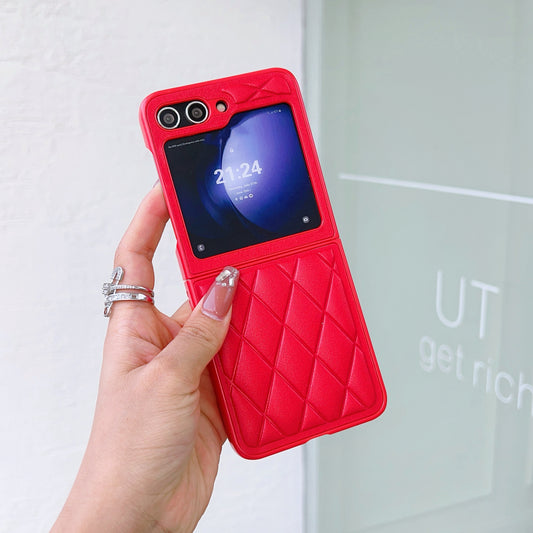 For Samsung Galaxy Z Flip6 5G Case Rhombus Pattern PU Leather Coated PC Two-Piece Phone Cover - Red